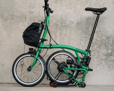 E-Falträder Elektrisch mobil auf der Straße und in den Öffis E-Falträder Elektrisch mobil auf der Straße und in den Öffis